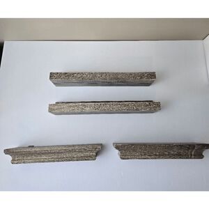 Floating shelves Set of four Light Brown